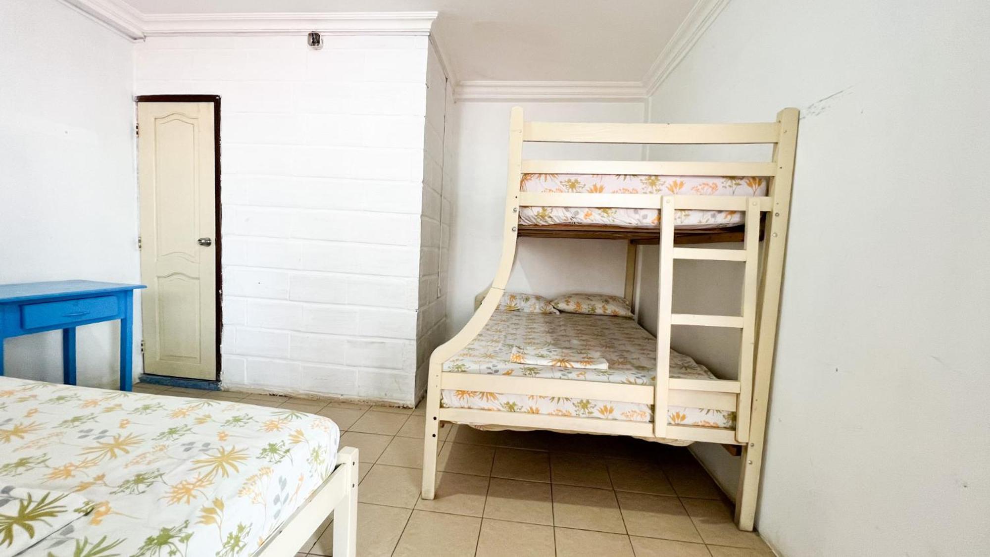 Arrecife Montanita Hostal المظهر الخارجي الصورة